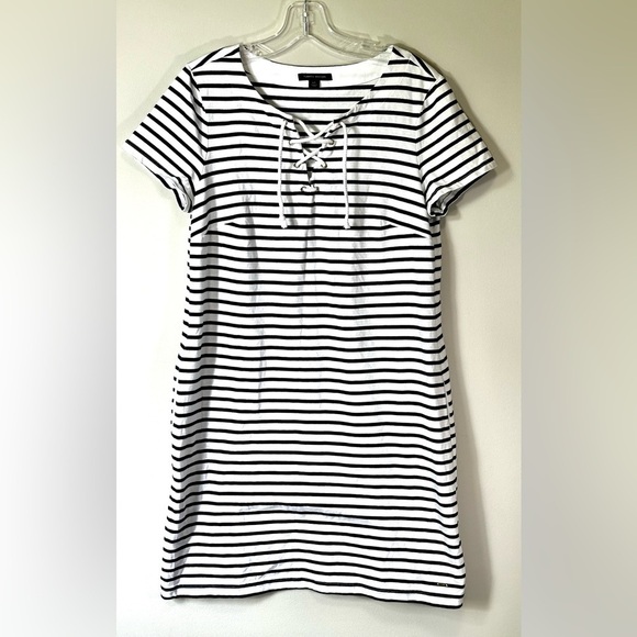 Women’s Striped Shirt Dress - Picture 1 of 5